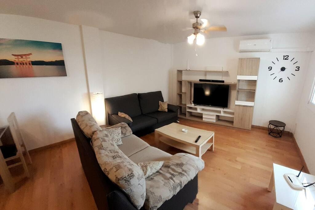 4F, Aire Acondic, 80M2, 2 Dormitorios, 4 Huespedes, Wifi Gratis Ла-Лінеа-де-ла-Консепсьйон Екстер'єр фото