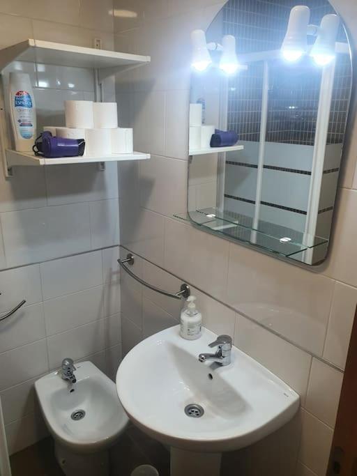 4F, Aire Acondic, 80M2, 2 Dormitorios, 4 Huespedes, Wifi Gratis Ла-Лінеа-де-ла-Консепсьйон Екстер'єр фото