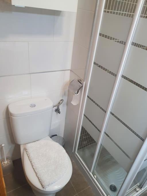 4F, Aire Acondic, 80M2, 2 Dormitorios, 4 Huespedes, Wifi Gratis Ла-Лінеа-де-ла-Консепсьйон Екстер'єр фото